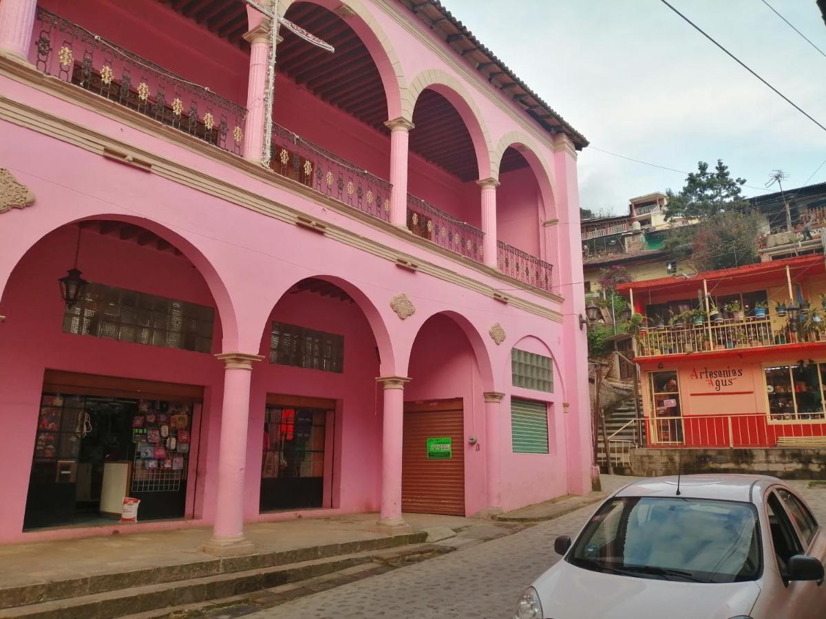 Hotel Jardín Mineral de Angangueo Exteriér fotografie
